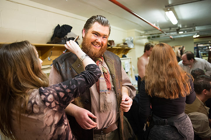 Carmen: Backstage preparation for Carmen