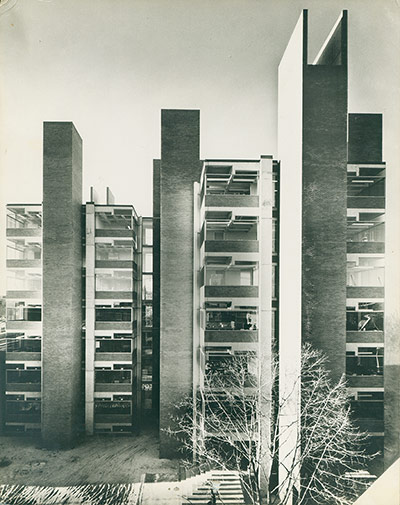 Louis Kahn: Alfred Newton Richards Medical Research and Biology Building