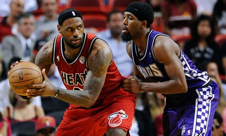 Miami Heats 2013 on Miami Heat S Lebron James Is Defended By Sacramento Kings  John