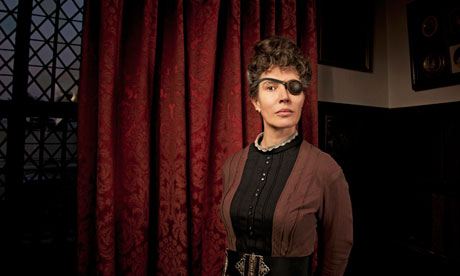 Sorry, who are you? Julia Davis as Dorothy in Hunderby.