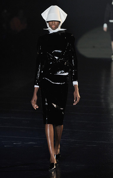 Paris fashion week 2013: Mugler- Runway - PFW F/W 2013