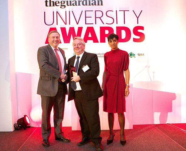 Guardianuniawards: Bob Cryan 