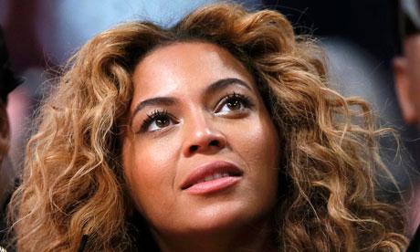 Beyonce at the NBA All-Star basketball game 