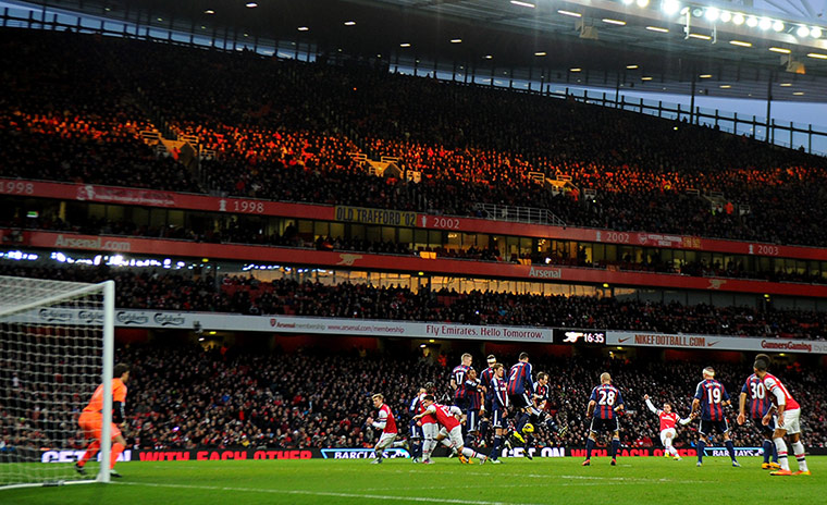 Saturday Roundup: Lukas Podolski free kick