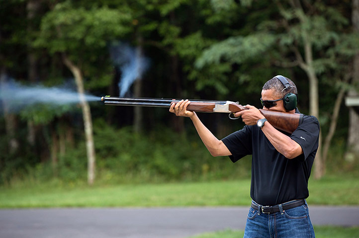 US presidents with guns: President Obama Shoots Targets At Camp David