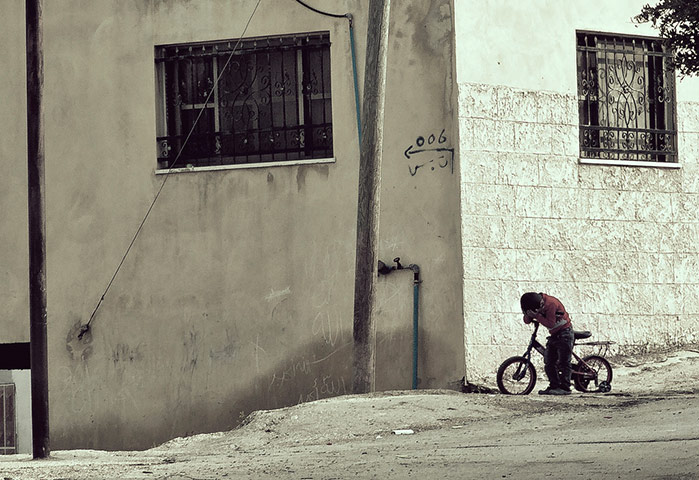 Guardian Camera Club: A review of Philip Cornish's portfolio