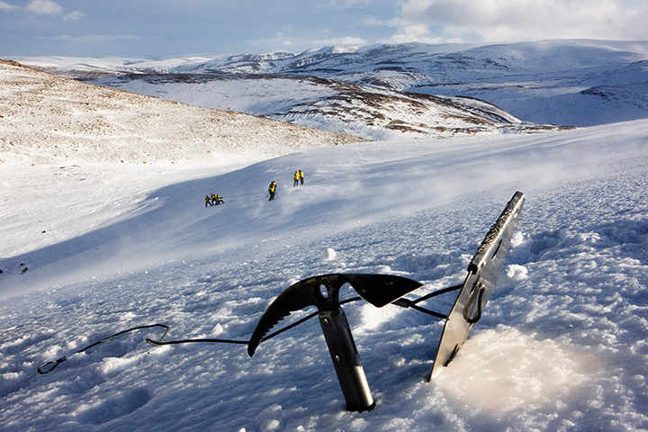 Mountain rescue: On exercise in the Cairngorms practising rescue techniques 