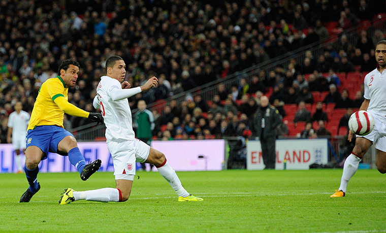 England v Brazil TJ3: Fred scores for Brazil