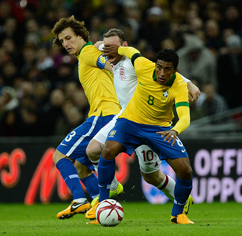 TJ4: Rooney can't see a way through the Brazil defence