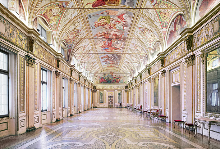 Candida Hofer: Palazzo Ducale Mantova, 2011