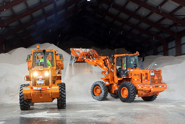 us blizzard: snow new york sanitation