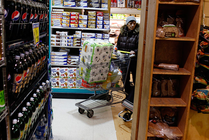 us blizzard: Preparing for Nemo Blizzard