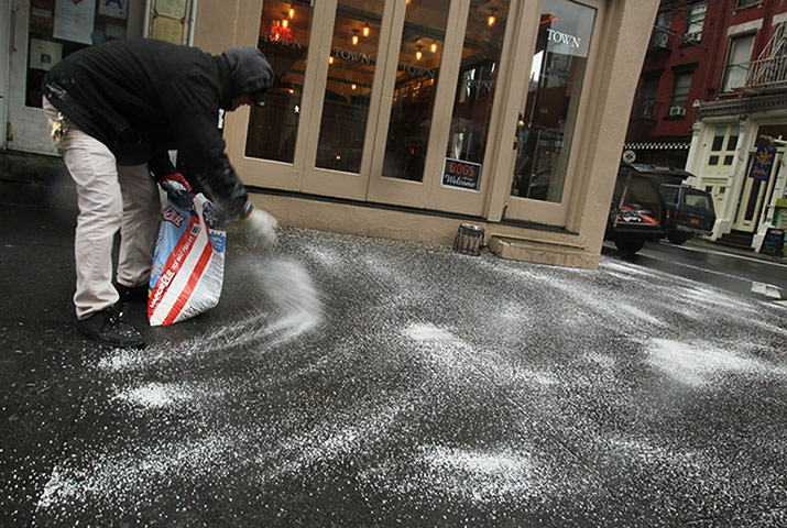us blizzard: Major Snowstorm Bears Down On New York City