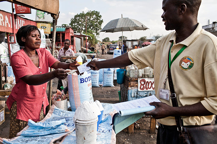 Sugar in Zambia: The collector of market stall rates