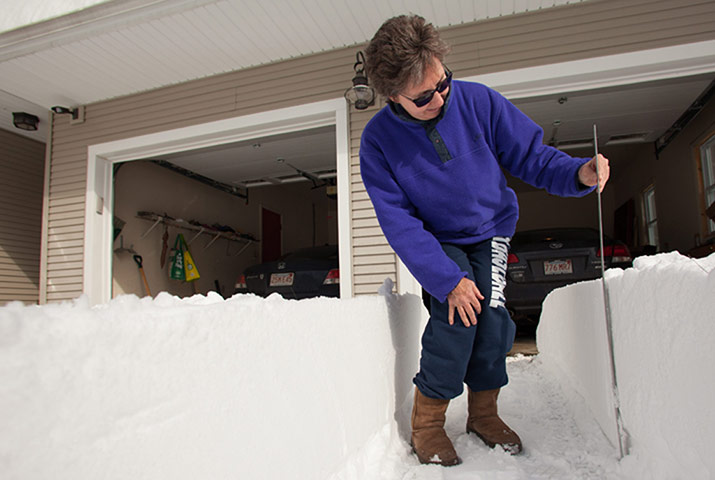 saturday snow: Northeastern US Blizzard