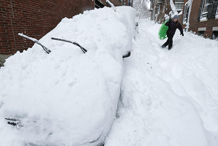 saturday snow: boston