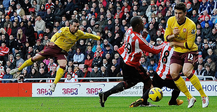 Saturday Prem matches: Arsenal's Carzola shoots to score against Sunderland