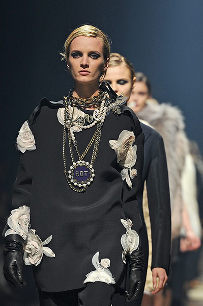 paris fashion week: paris fashion week