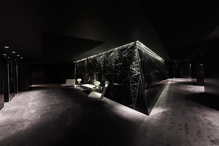 ME hotel: ME hotel hallway