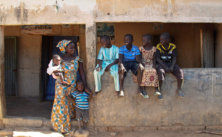 Senegal: salt production on the banks of Lake Retba