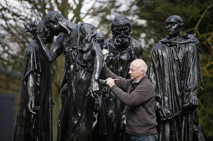 Moore Rodin: Conservator Rupert Harris waxes Rodin's The Burghers 