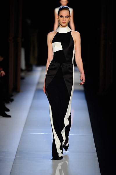 Milan Fashion: Roland Mouret show at Milan fashion week