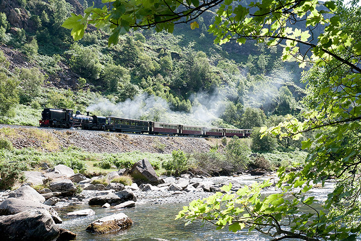 Railways: Welsh Highland Line