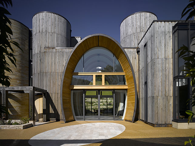 Downley House: Downley House facade