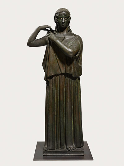 Pompeii at the BM: Bronze statue of a woman