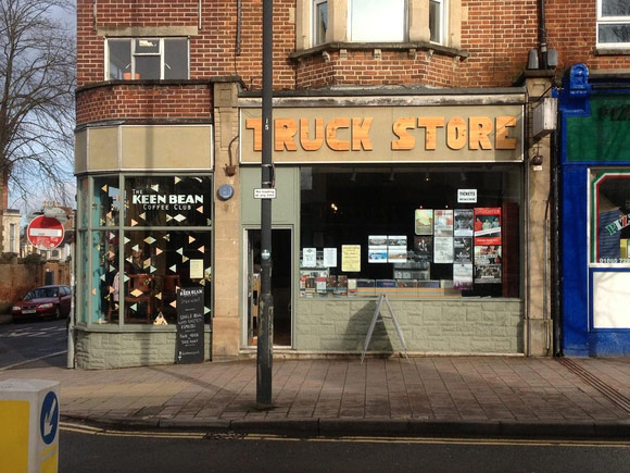 Record Shops: Truck Store record shop Oxford