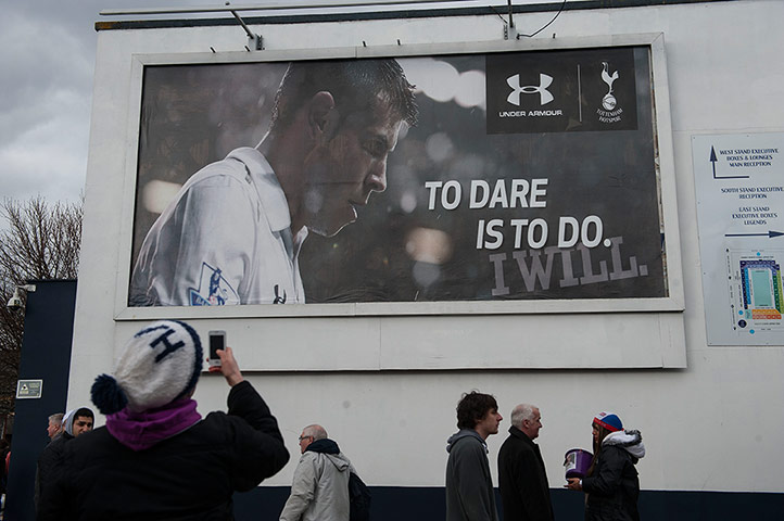 Tottenham v Arsenal: Bale poster