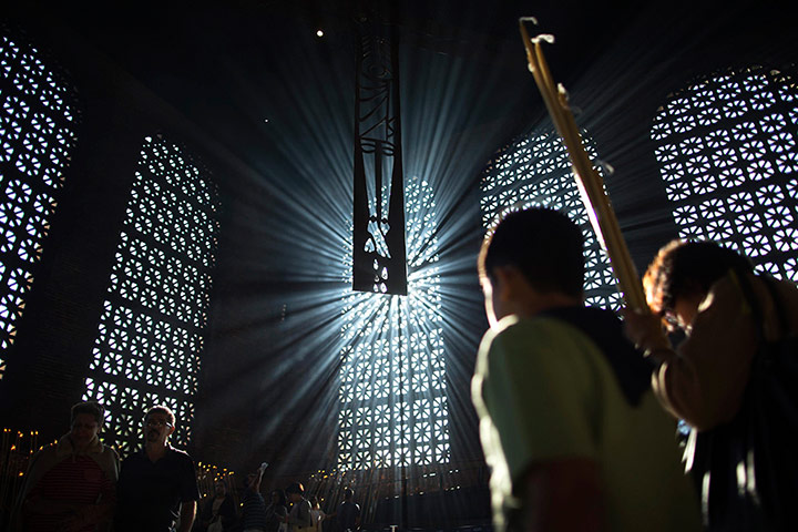 24 Hours: Catholics celebrate Good Friday inside the Our Lady of Aparecida Basilica