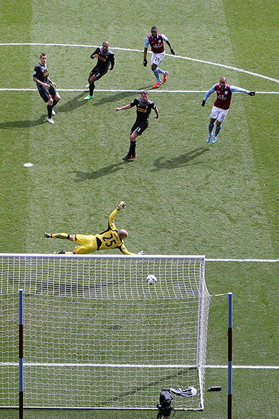 premier league: Soccer - Barclays Premier League - Aston Villa v Liverpool - Villa Park