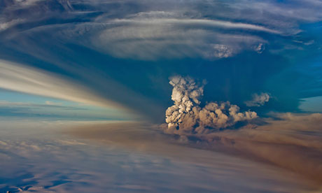 Grimsvotn volcano erupts in Iceland in 2011