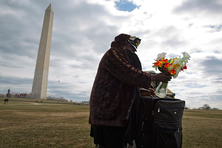 24 hours in pictures: A homeless resident of Washington, DC