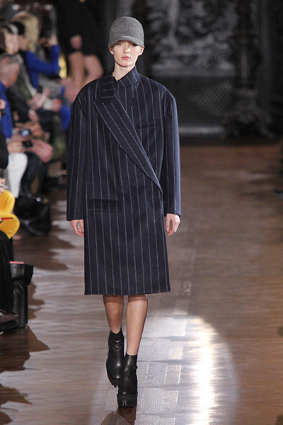 Fashion week:: Paris fashion week: top moments from days six and seven – in pictures