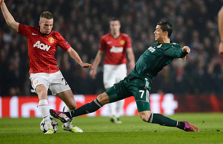 Man Utd v Real Madrid: Tom Cleverley and Cristiano Ronaldo