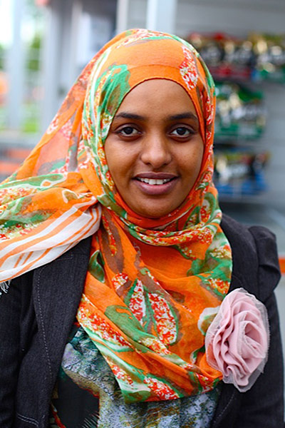 London Veil At RFH: Orange and green