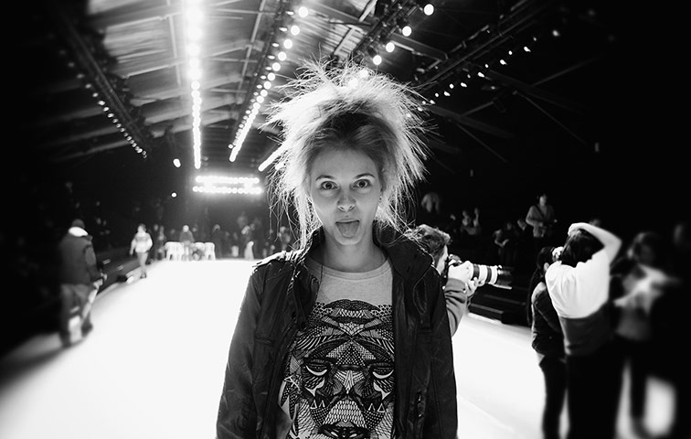 Paris fashion in B&W: A model greets the photographer