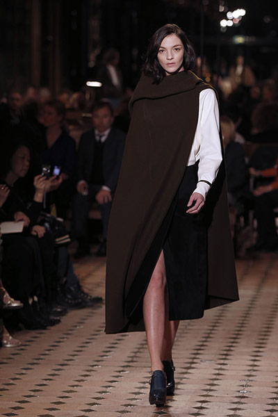 Paris fashion week: : Paris fashion week: the shows from day nine – in pictures