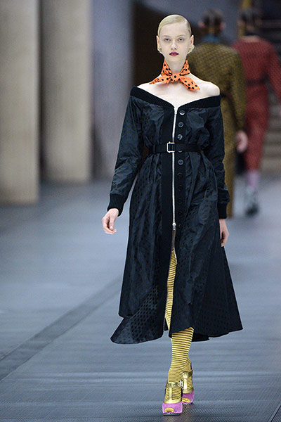 Paris fashion week: : Paris fashion week: the shows from day nine – in pictures