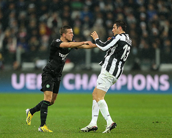 Wed champions league: Matthews doesn't take kindly to Peluso's methods