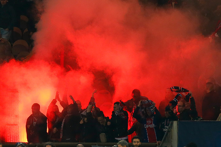 Wed champions league: The PSG supporters celebrate