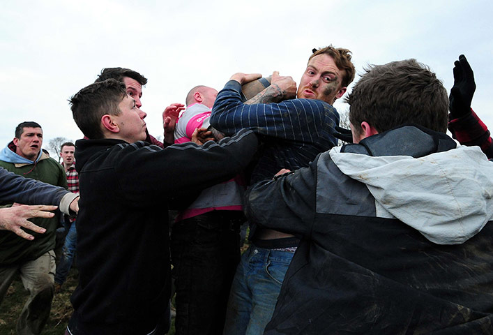 Bottle kicking game : Bottle kicking game in pictures