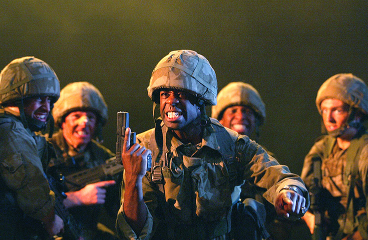 Nicholas Hytner: Adrian Lester (Henry V) in scene from Henry V, 2003