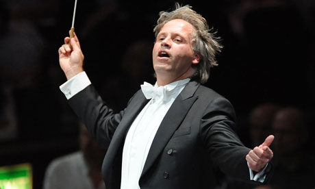 Markus Stenz with the Gürzenich orchestra
