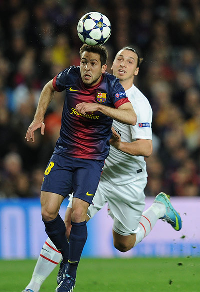 Wednesday Champ League: Barcelona's Jordi Alba vies with Zlatan Ibrahimovic