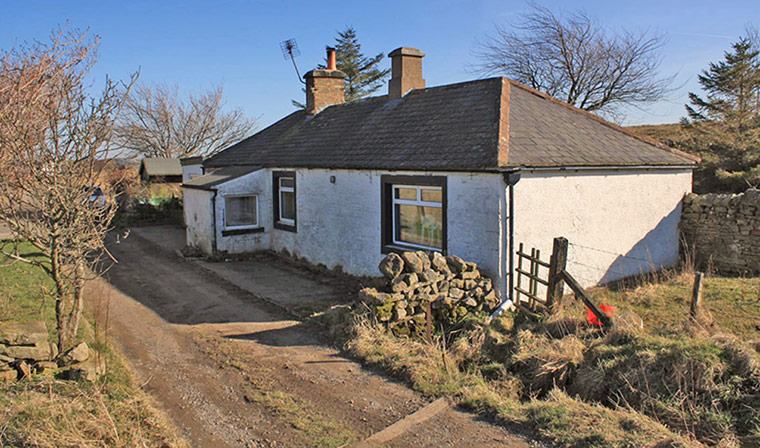 Snooping around : Snooping around: Hallbankgate, near Brampton