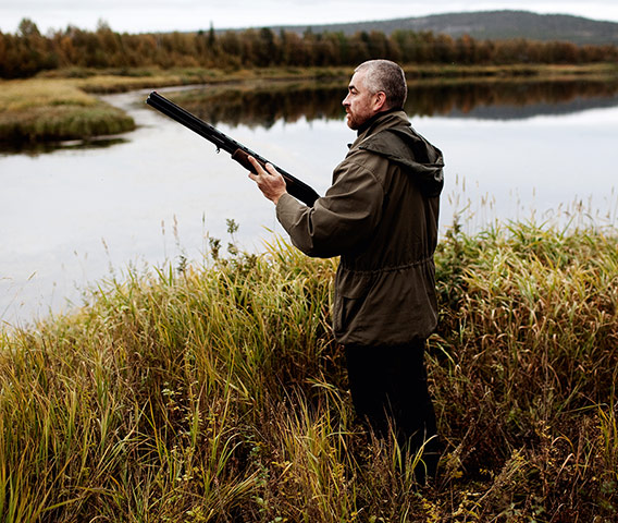 Cook it raw: Alex Atala hunting