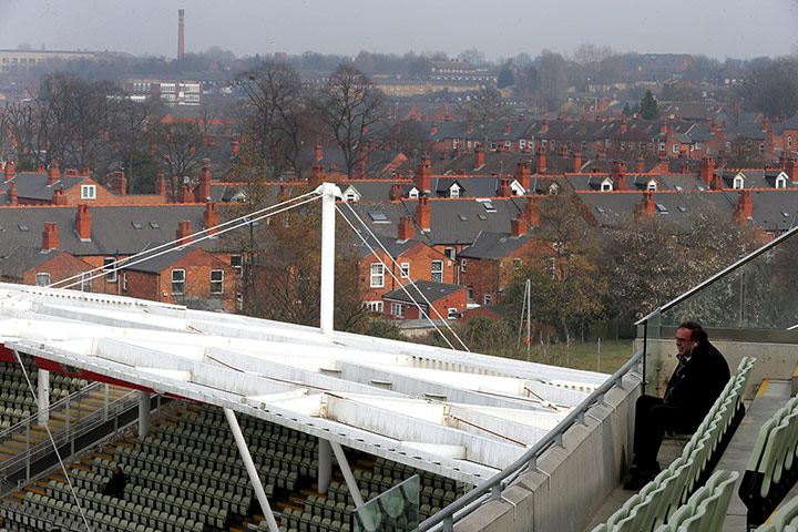 best of the week: Fans at the Warwickshire v Derbyshire LV=County Championship match
